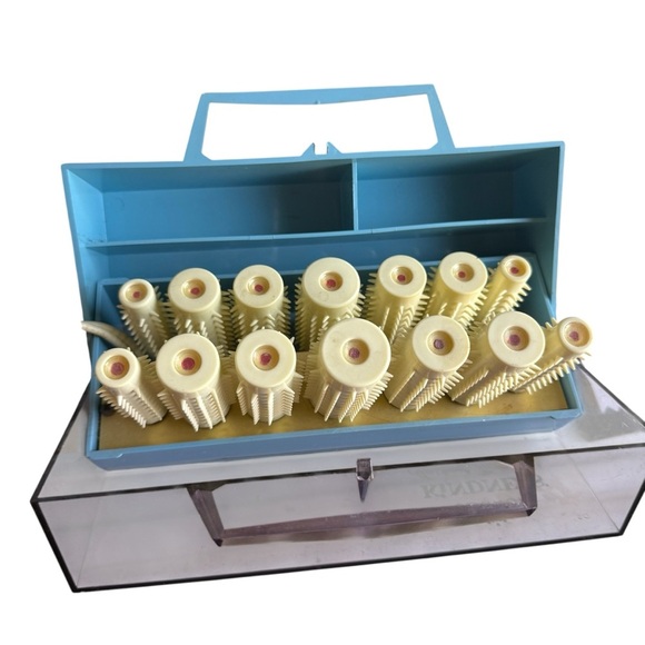 1967 Clairol Kindness 14 Instant Hairsetter Hot Rollers w Clips Denmark Tested - Picture 2 of 11